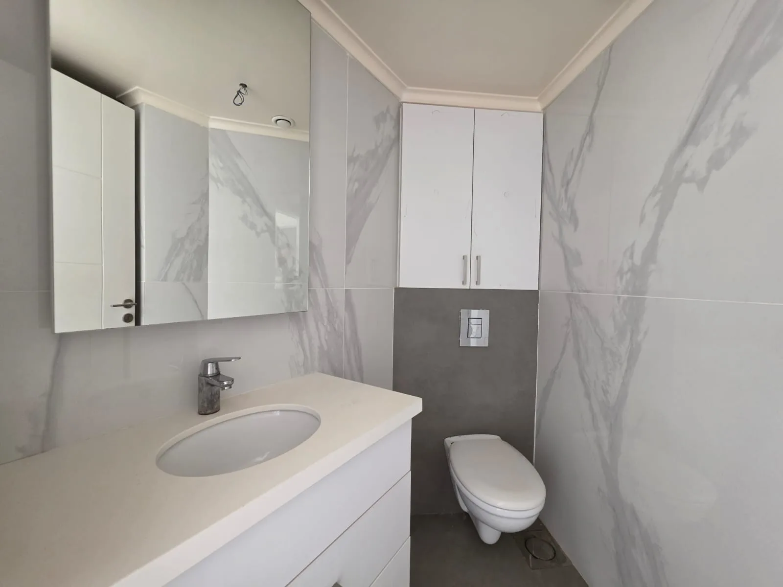 Office for rent in Hadath — الصورة 6