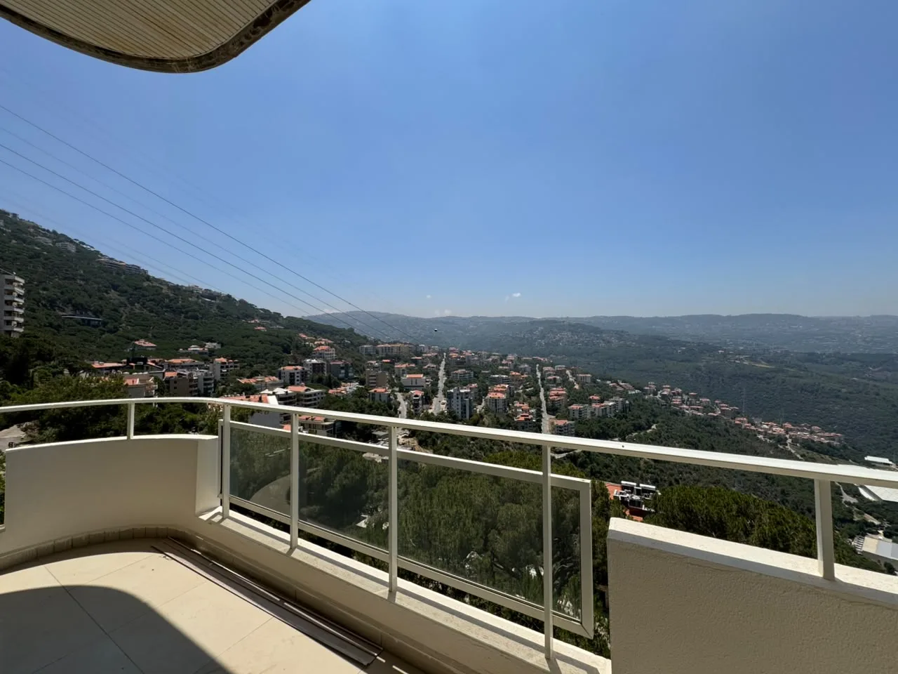 Apartment for Sale in Beit Meri
