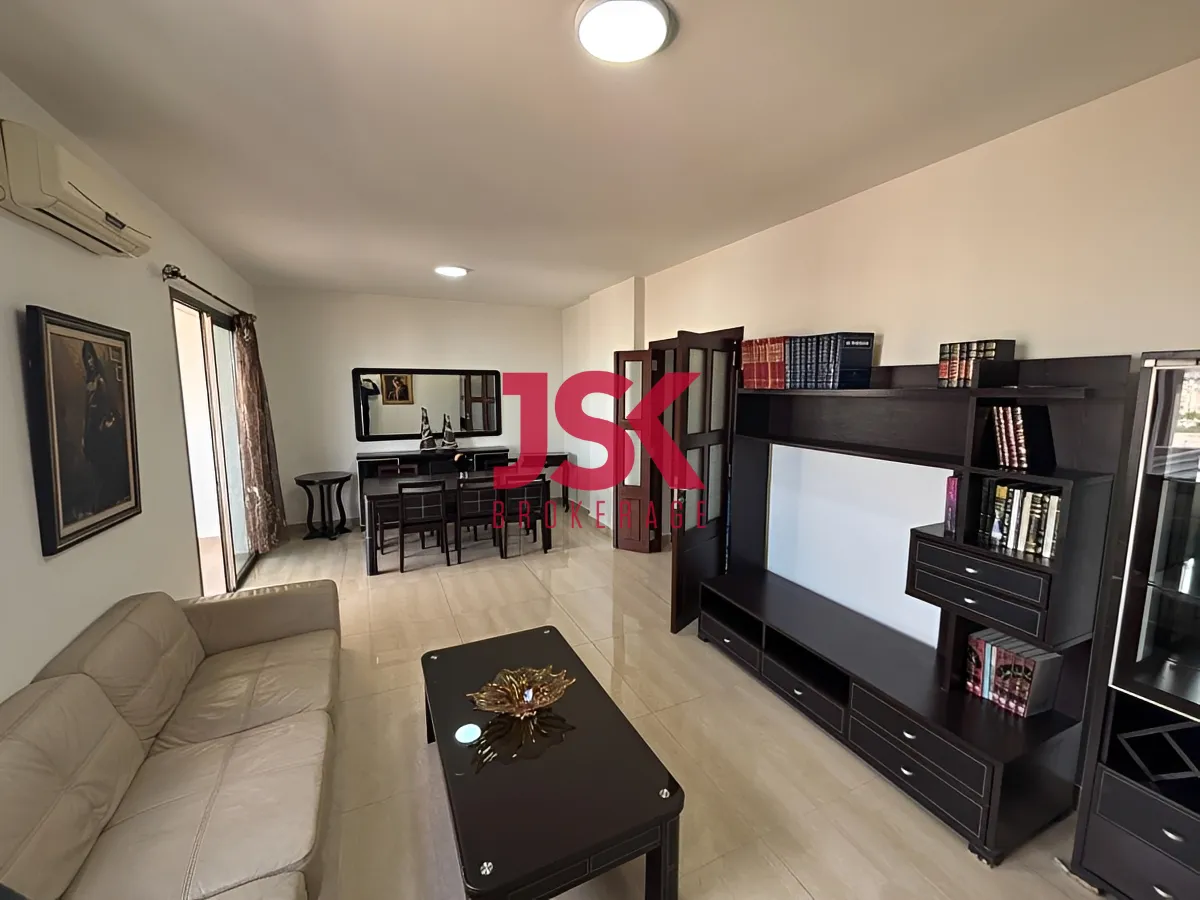 Apartment for Rent in Jdeideh, Lebanon — الصورة 4