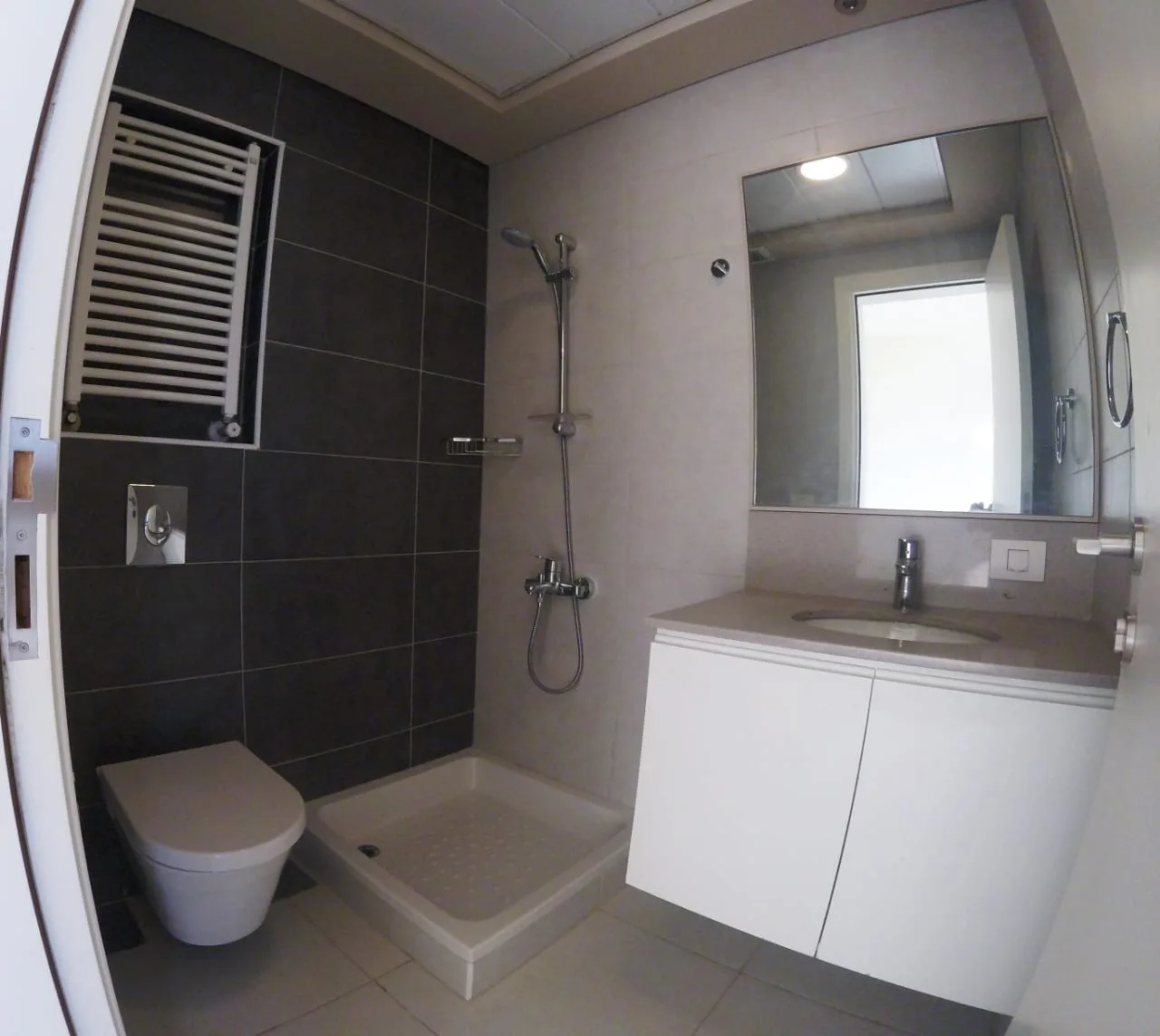 Apartment for Sale in Clemenceau, Beirut, Lebanon — الصورة 9