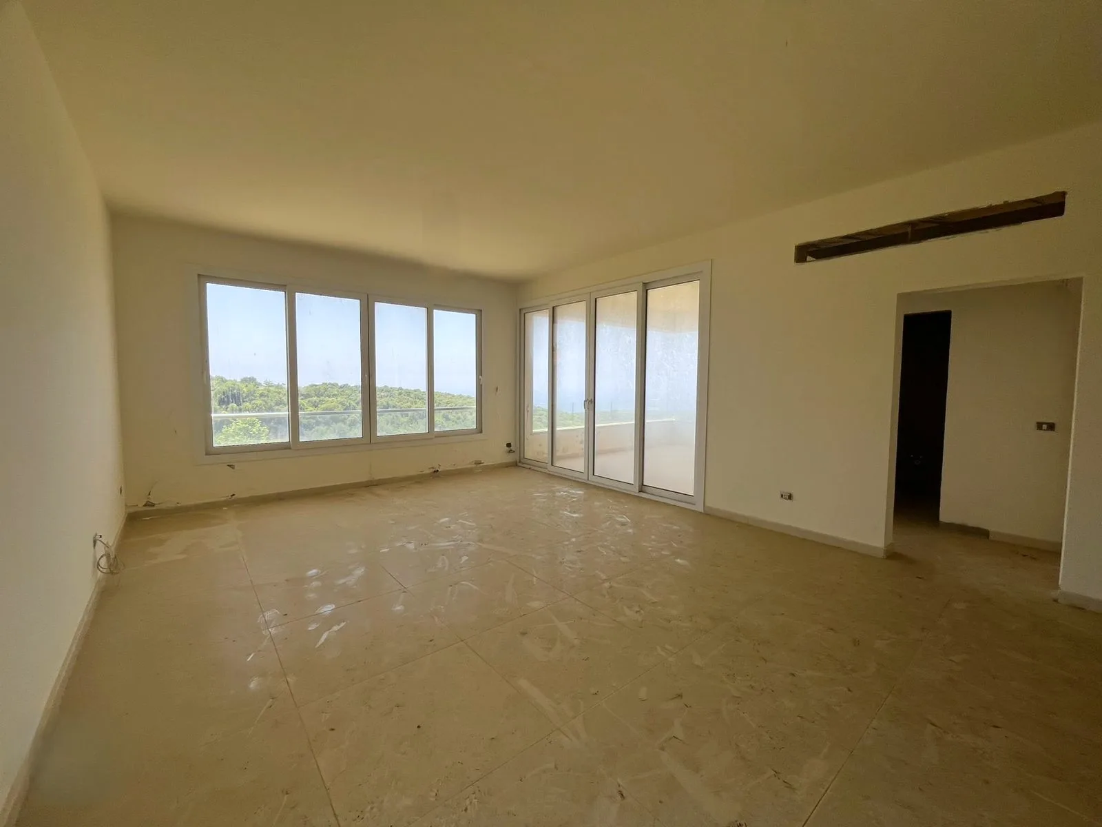 Villa for Sale in Koura — الصورة 2
