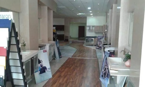 Showroom for sale in Jamhour