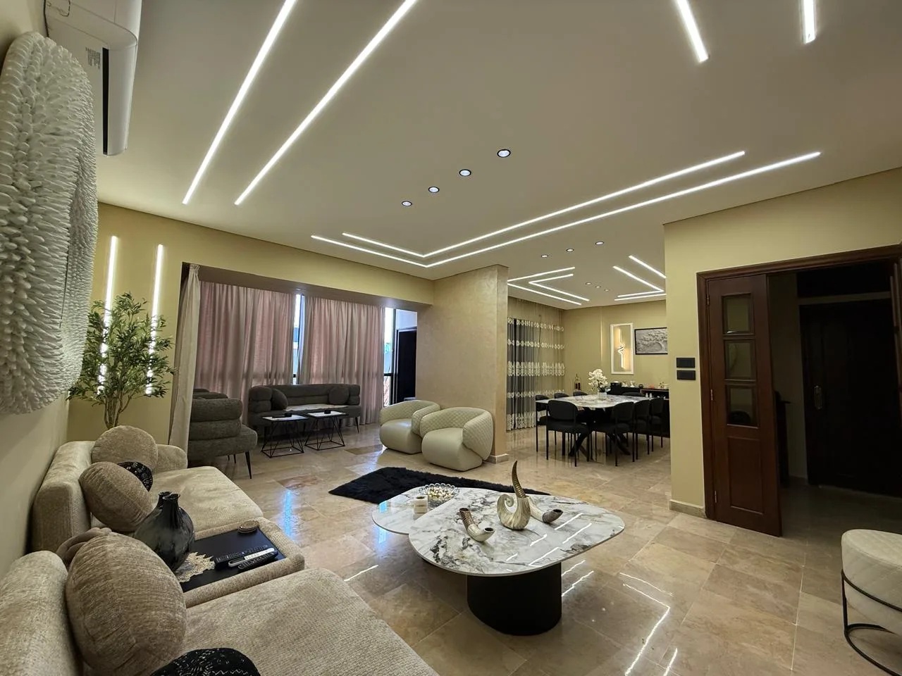 Apartment for Sale in Mazraa — الصورة 3