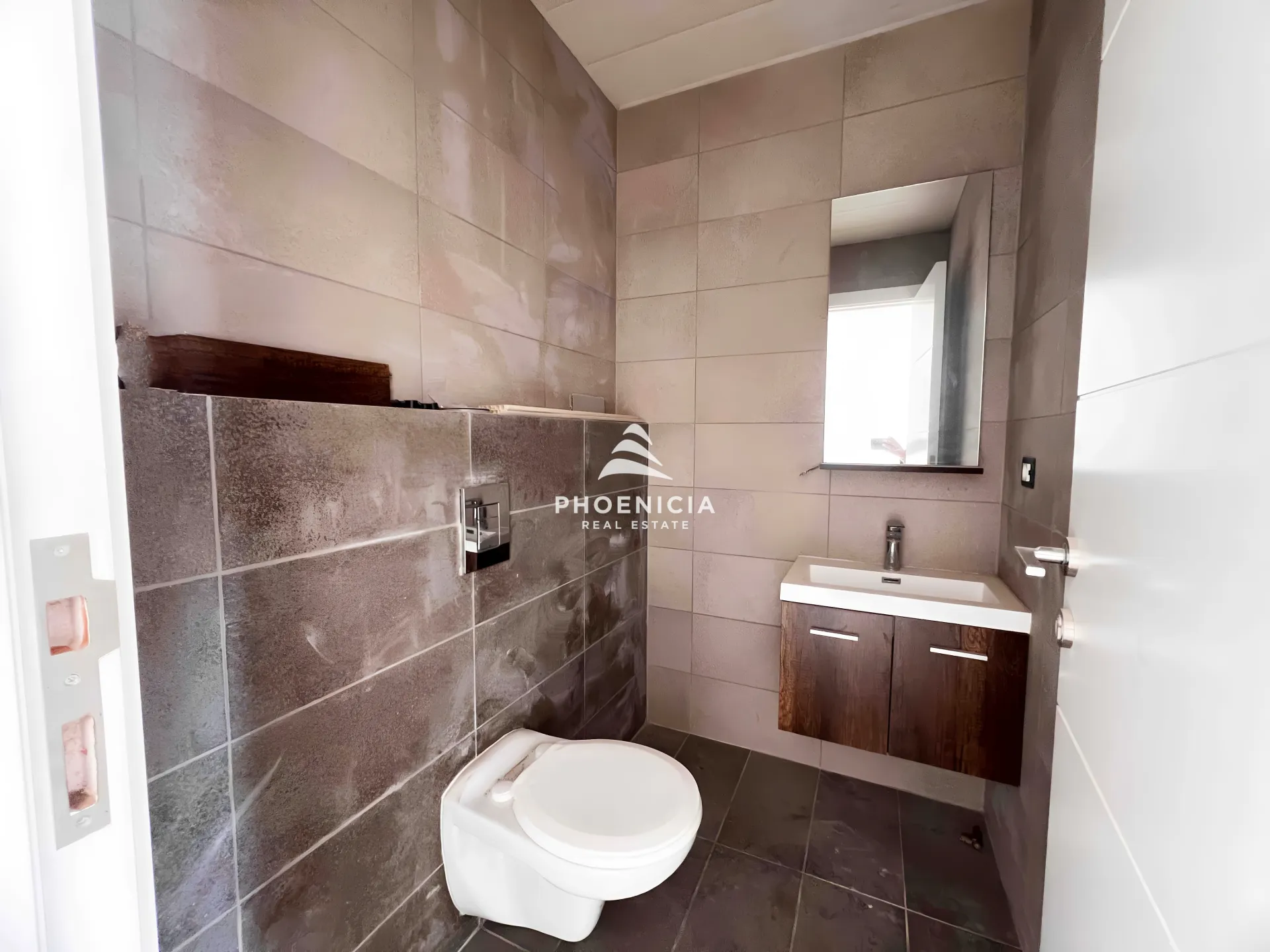 Apartment for Sale in Mehrine — الصورة 4