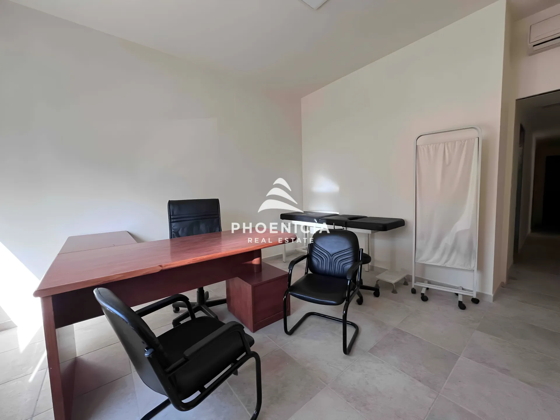 Clinic for rent in Jbeil, Lebanon — الصورة 2