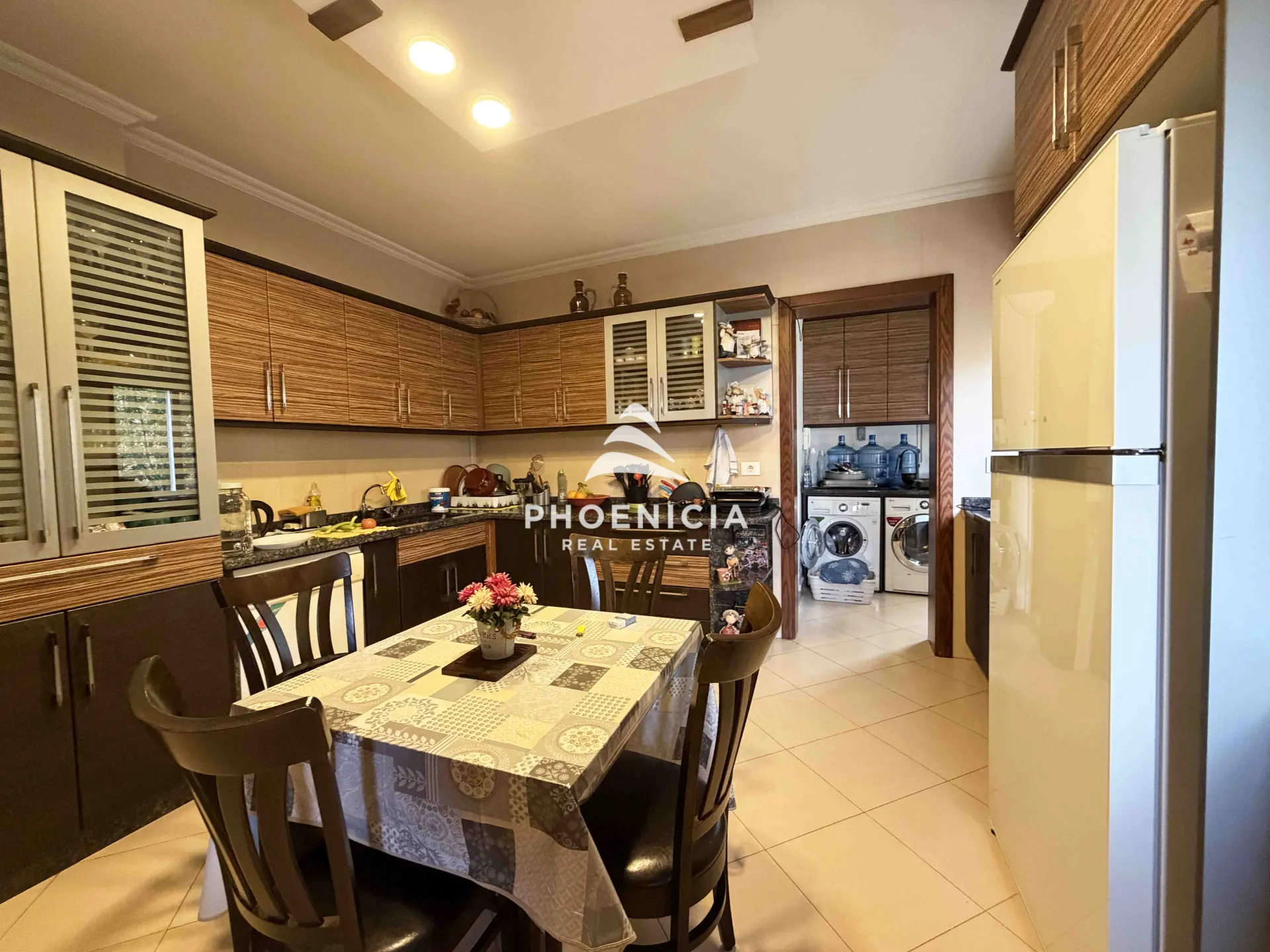 Apartment for sale in Jbeil District, Jbeil, Lebanon — الصورة 9