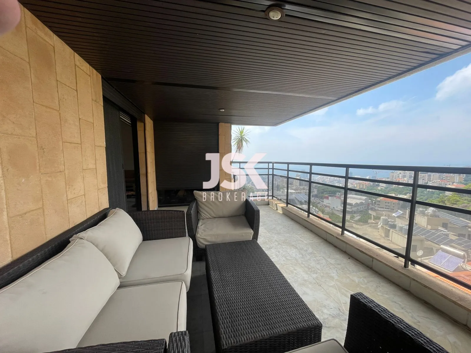 Apartment for sale in Rabweh, Beirut, Lebanon — الصورة 4