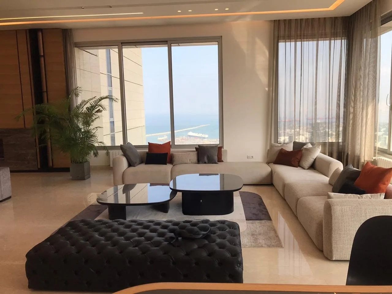 Apartment for Sale in Sursock, Beirut, Lebanon — الصورة 6