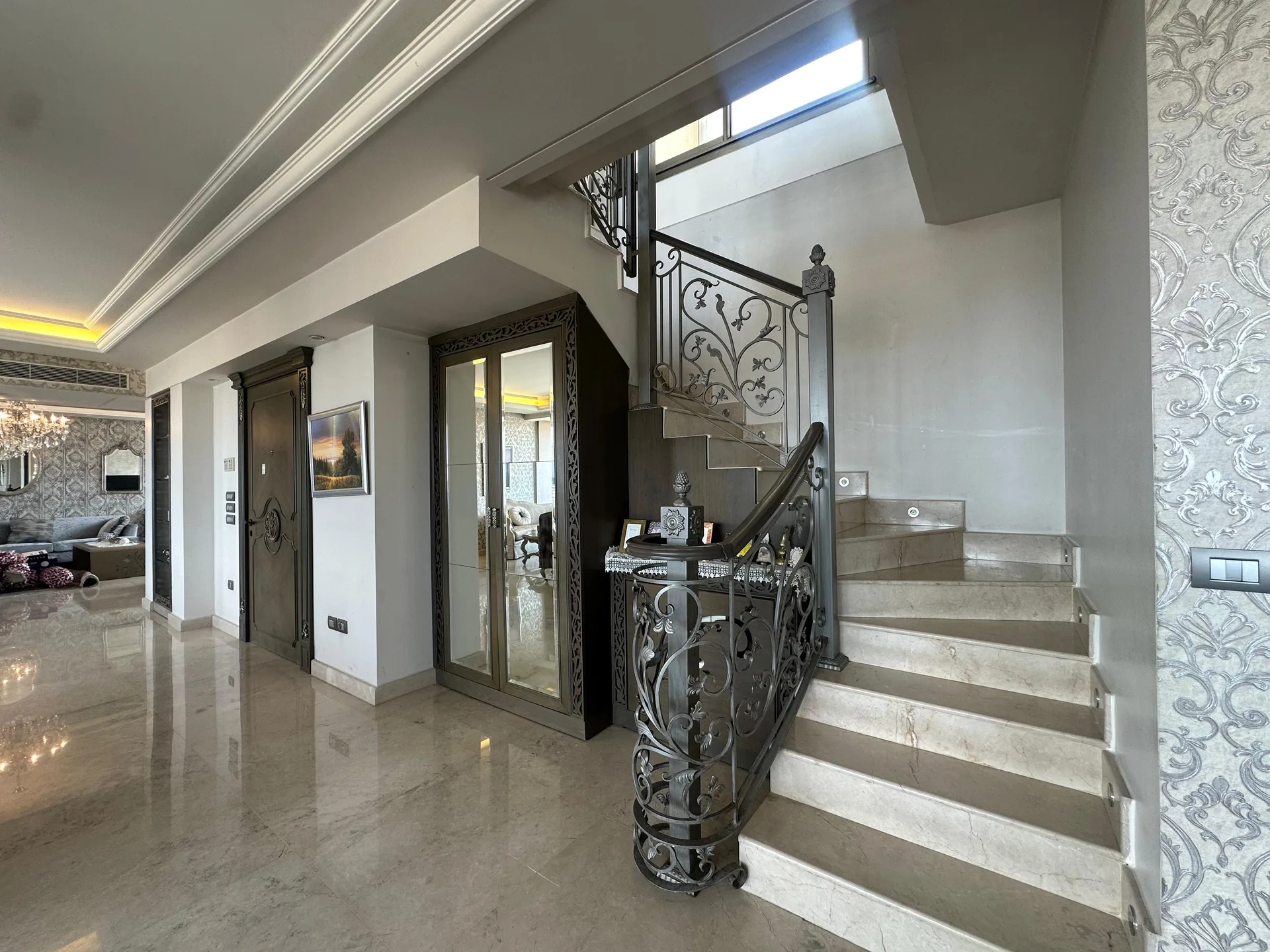 Duplex for Sale in Downtown — الصورة 6