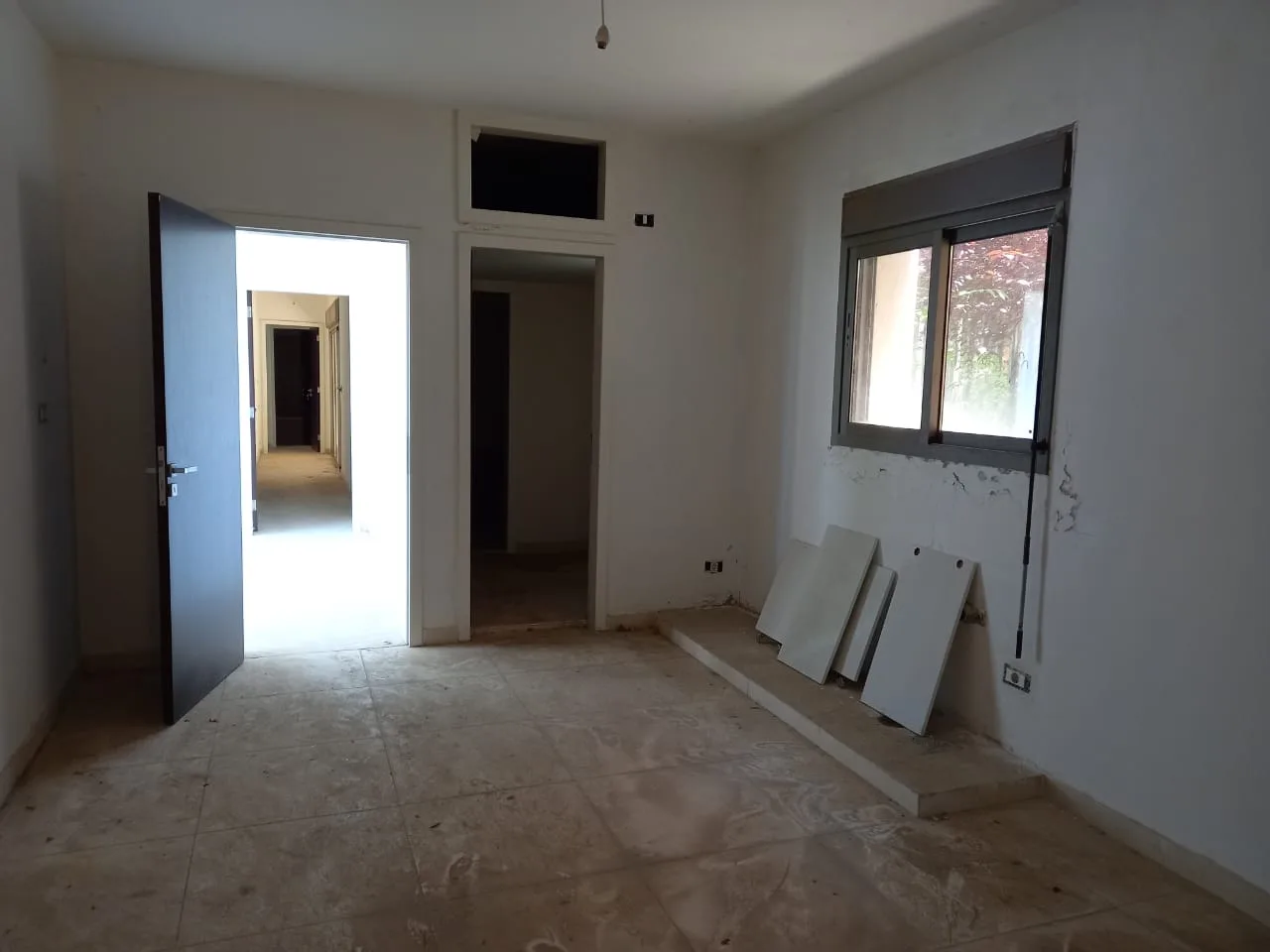 Apartment for Sale in Haret Sakher — الصورة 5