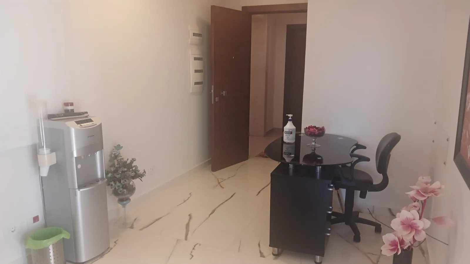Office for Sale in Dbayeh — الصورة 2