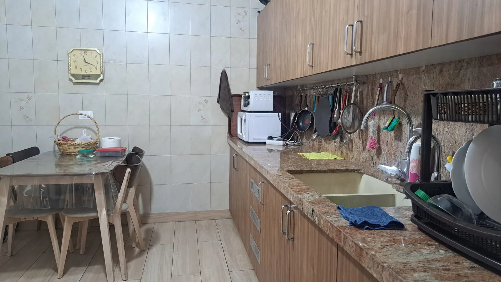 Apartment for Sale in Mar Elias, Beirut, Lebanon — الصورة 6