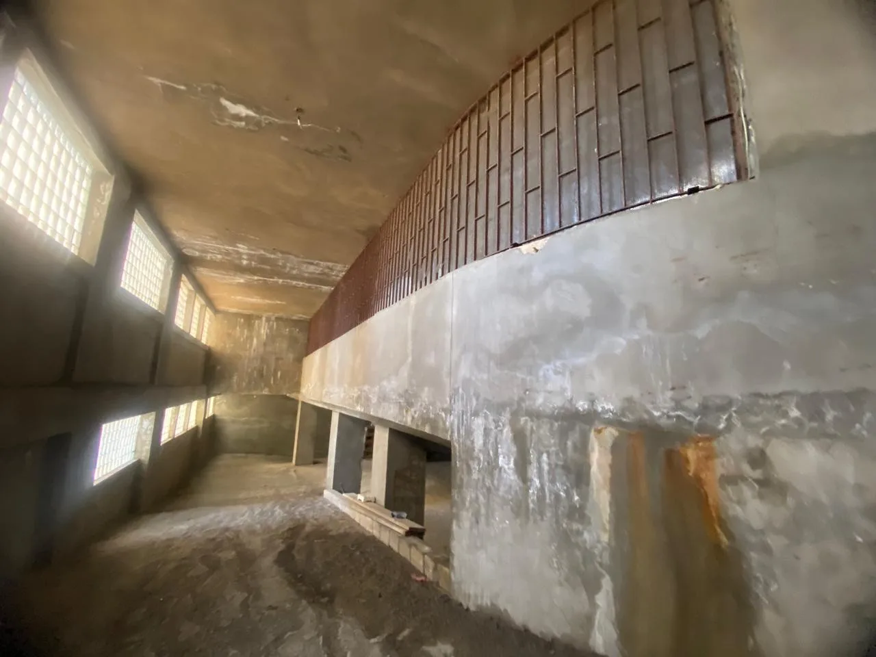Warehouse for Sale in Ramlet El Baida — الصورة 3