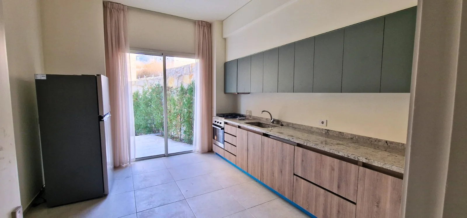 Villa for Sale in Byblos, Lebanon — الصورة 2