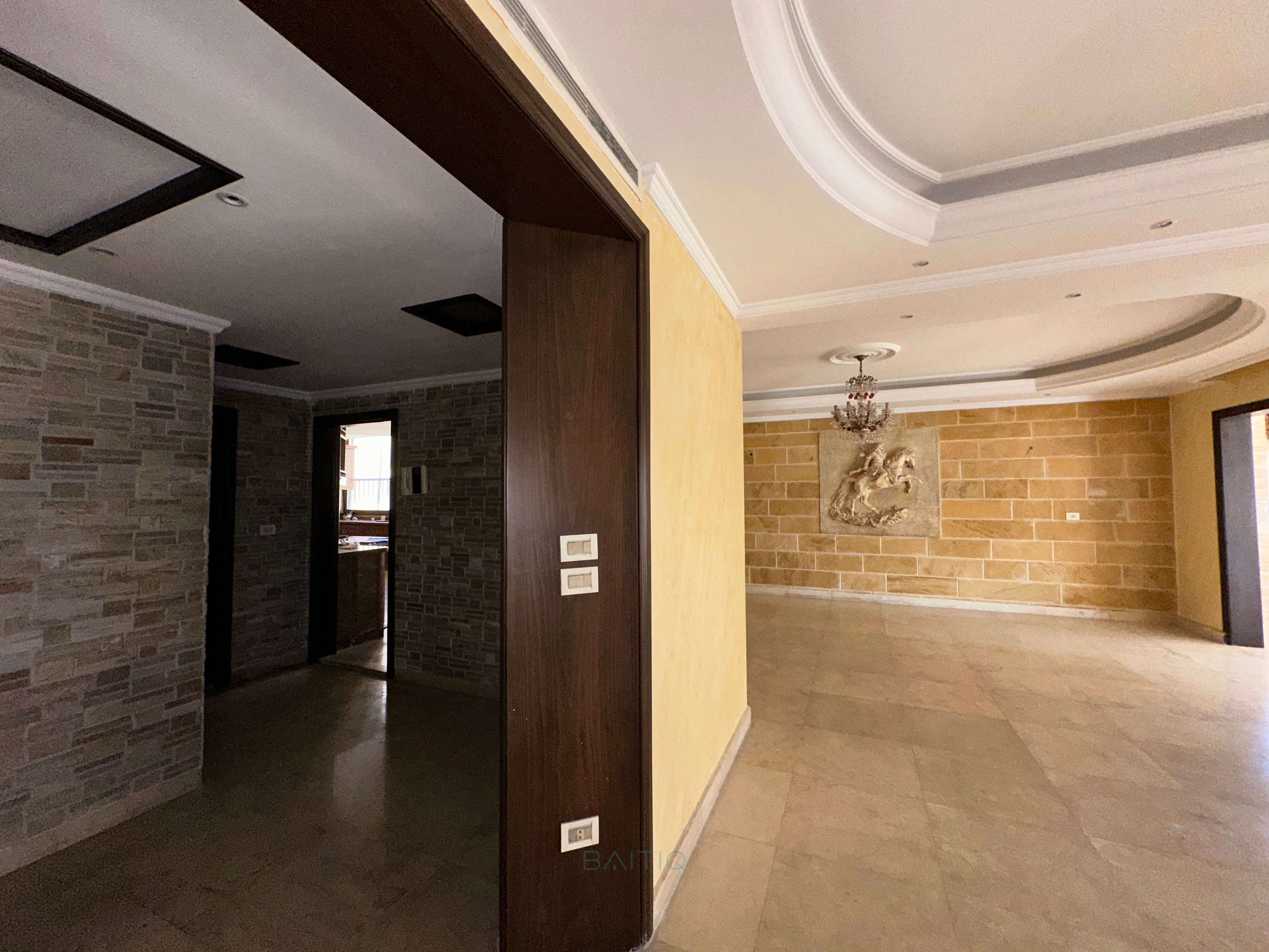 Huge Apartment for Sale in Jnah — الصورة 9