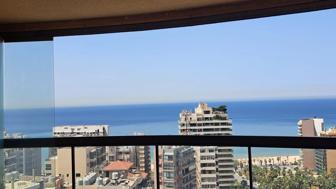Apartment for Sale in Ramleh Al Bayda, Beirut, Lebanon