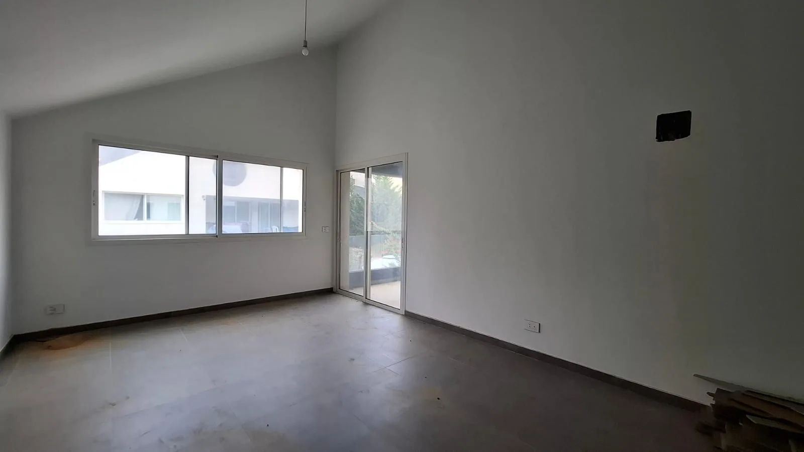 Apartment for Sale in Edde