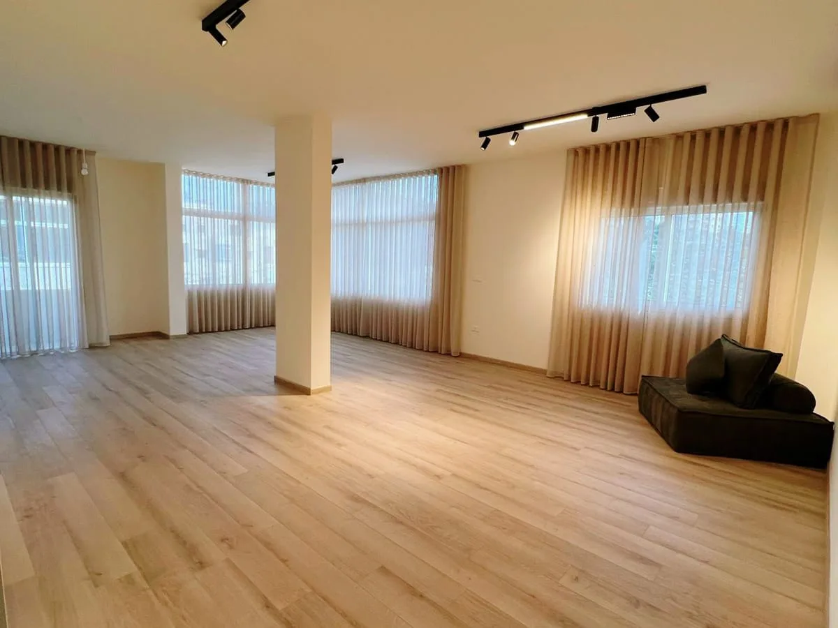 Apartment for Rent in Gharfine