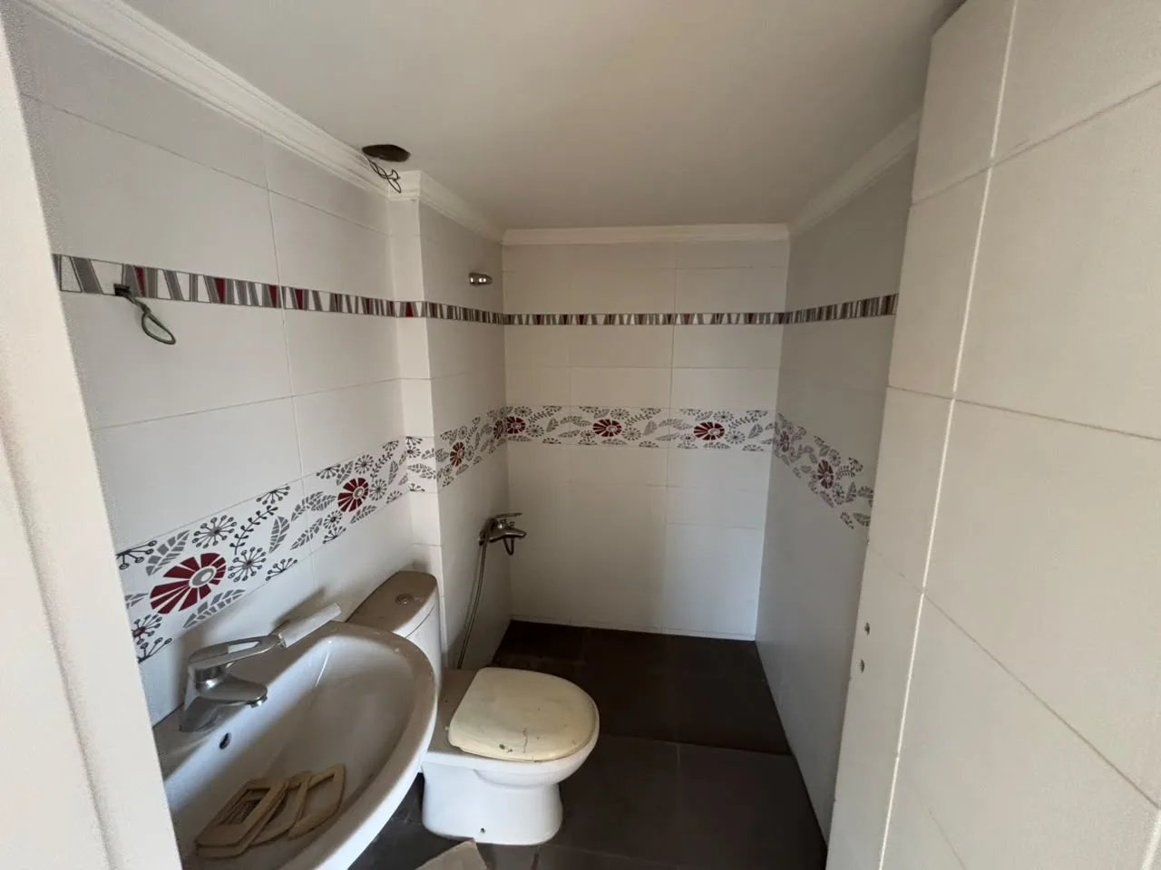 Apartment for Sale in Jdeideh — الصورة 10