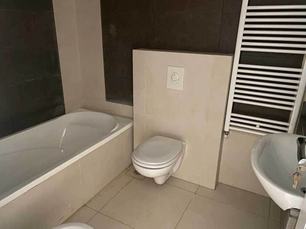 Apartment for Sale in Gemmayzeh, Beirut, Lebanon — الصورة 7