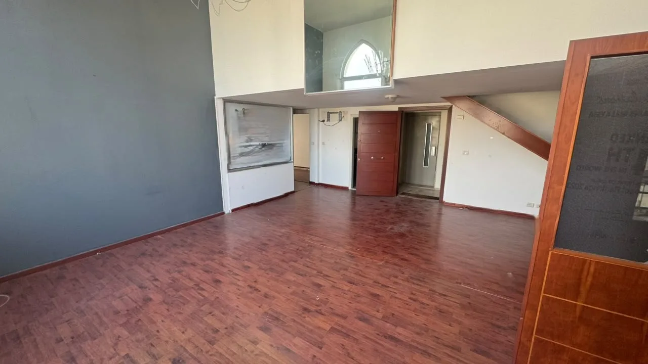 Office for Rent in Achrafieh