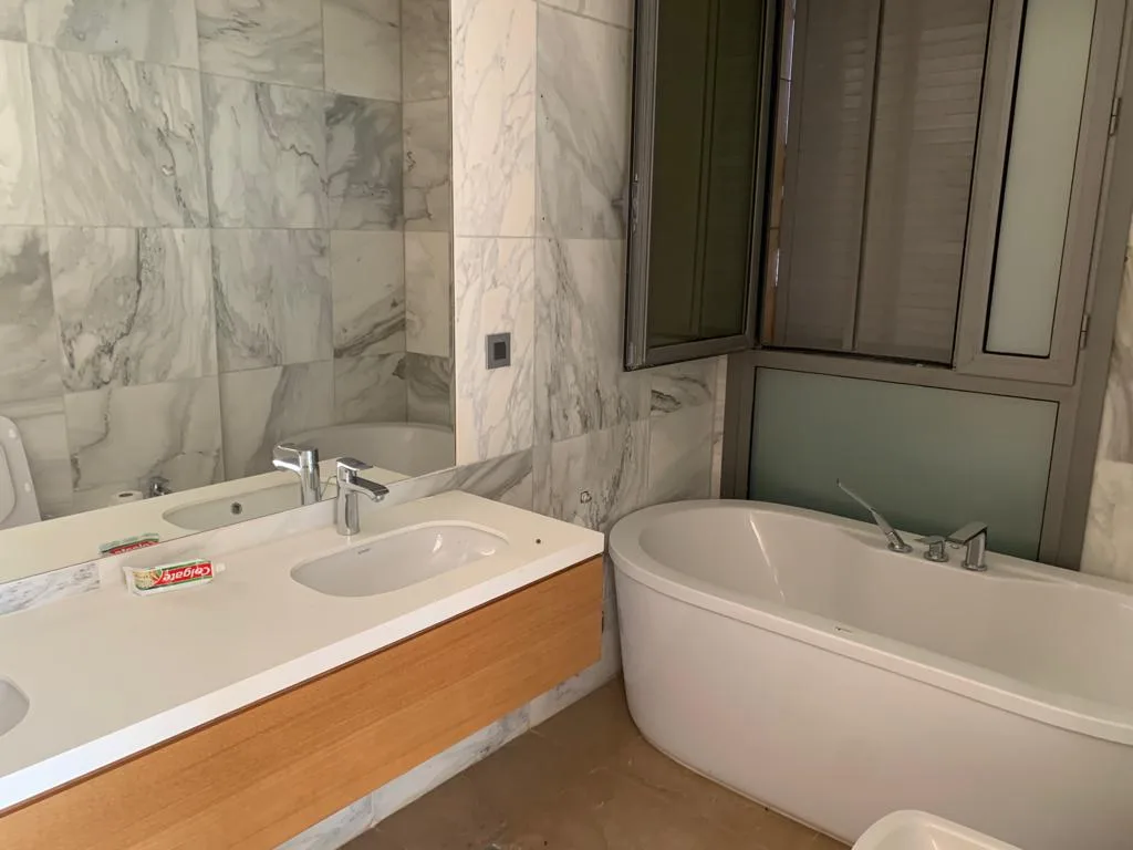 Apartment for Sale in Dbayeh, Lebanon — الصورة 7