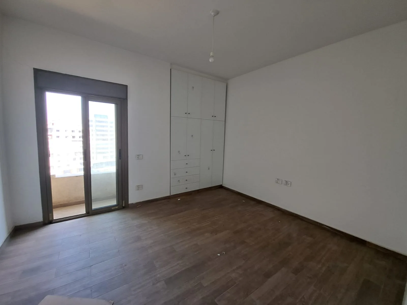 Apartment for Sale in Jdeideh, Lebanon — الصورة 4