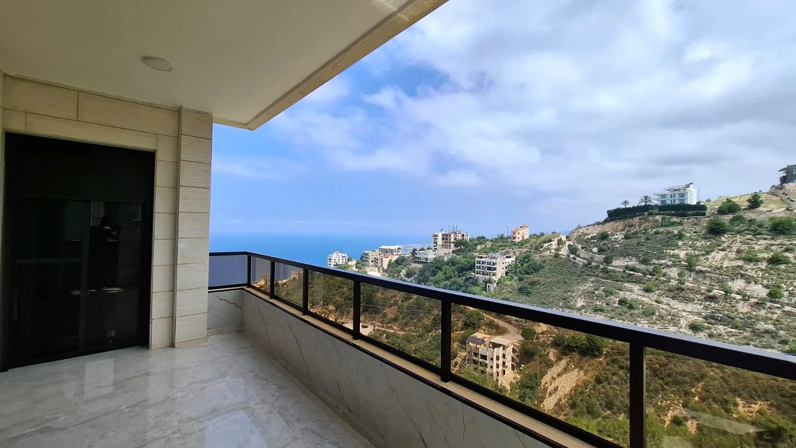 Duplex for Sale in Halat — الصورة 8