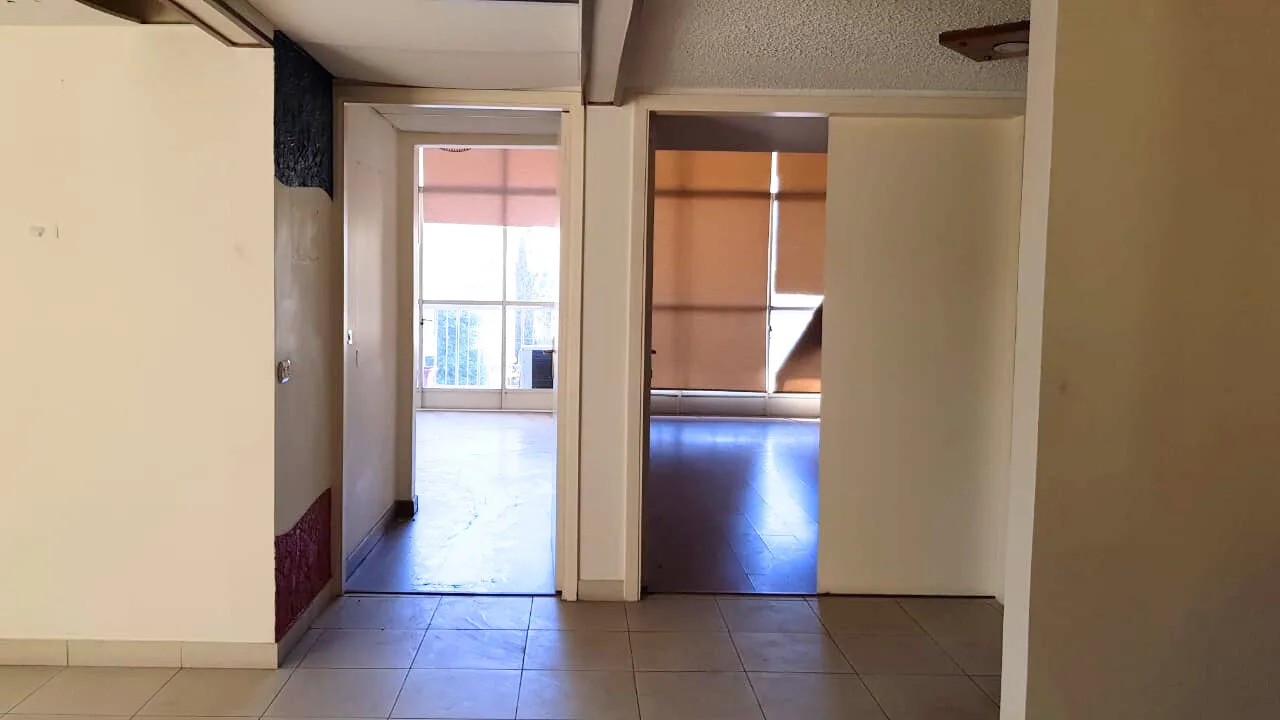 Office for rent in Badaro — الصورة 3