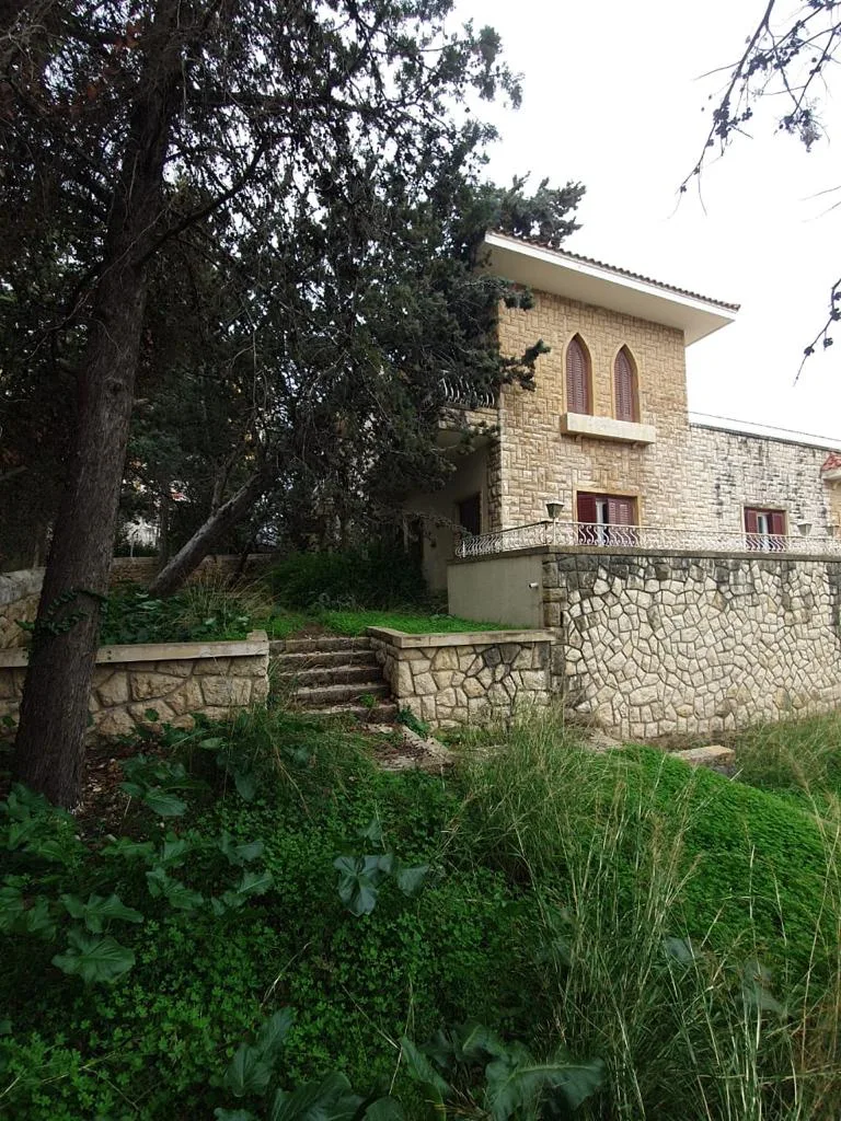 Villa for Sale in Wadi El Chahrour El Suflah