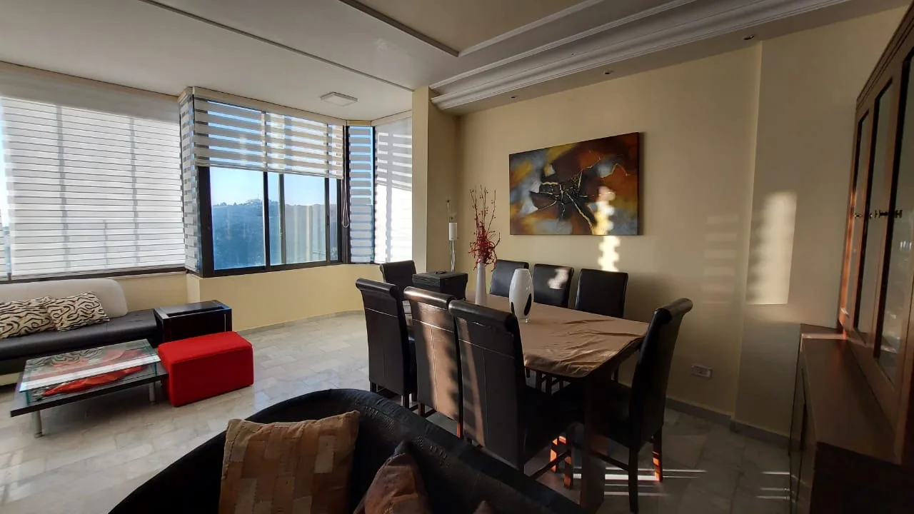 Apartment for Sale in Gharfine, Lebanon — الصورة 2