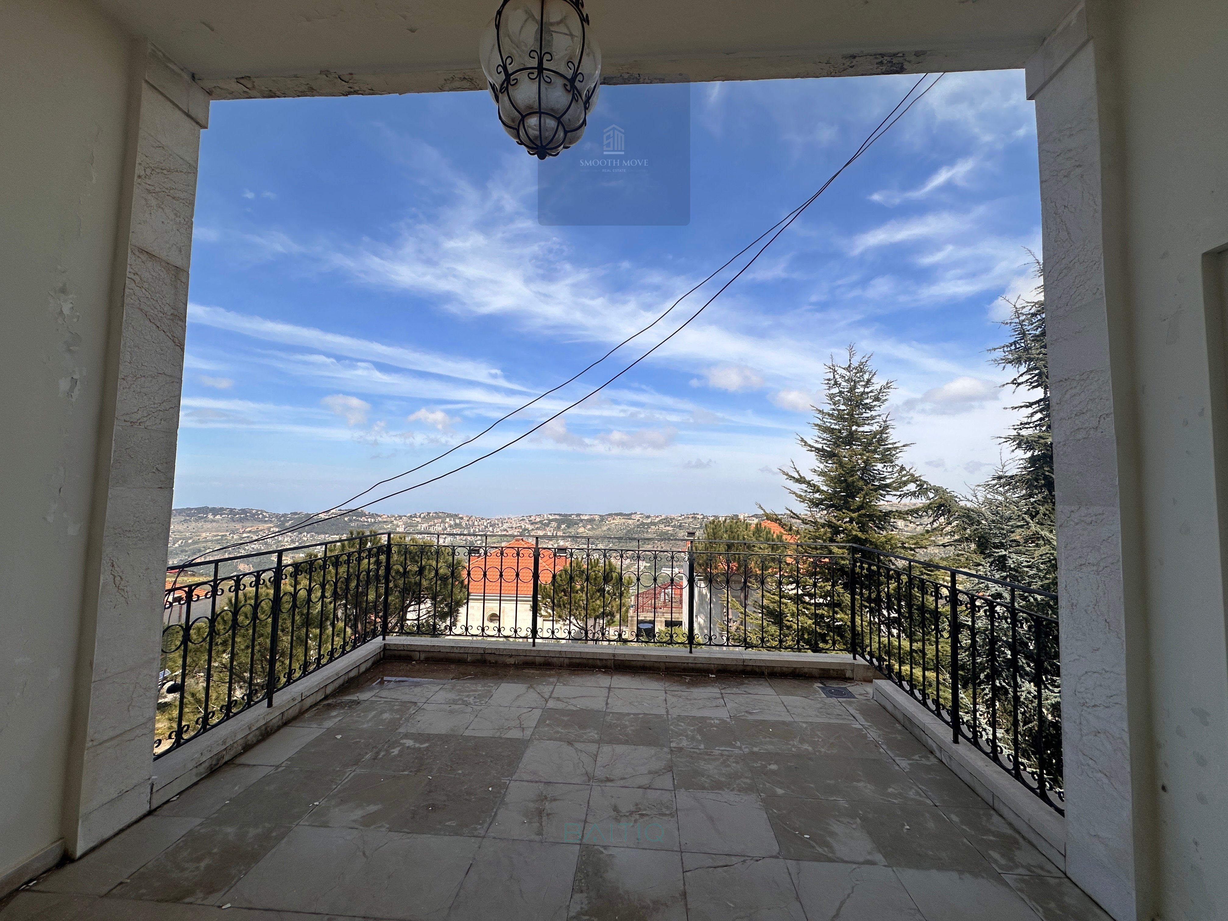 Charming Villa for Sale in Bhamdoun, Lebanon — الصورة 11