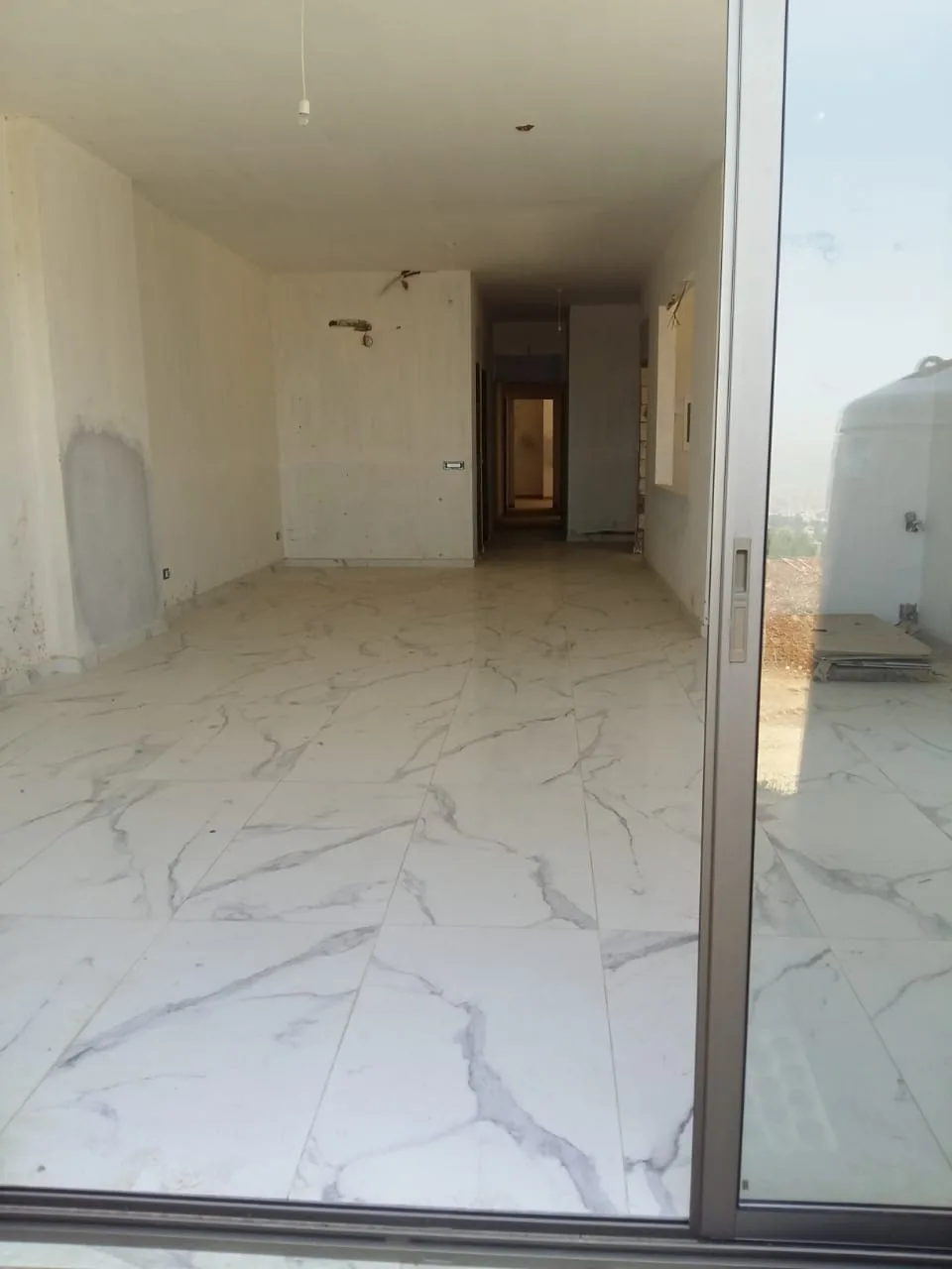 Apartment for Sale in Mansourieh, Lebanon — الصورة 2