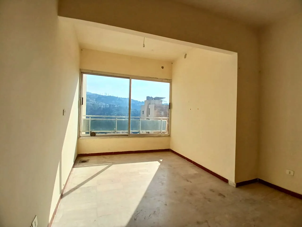 Apartment for Sale in Antelias, Lebanon — الصورة 5