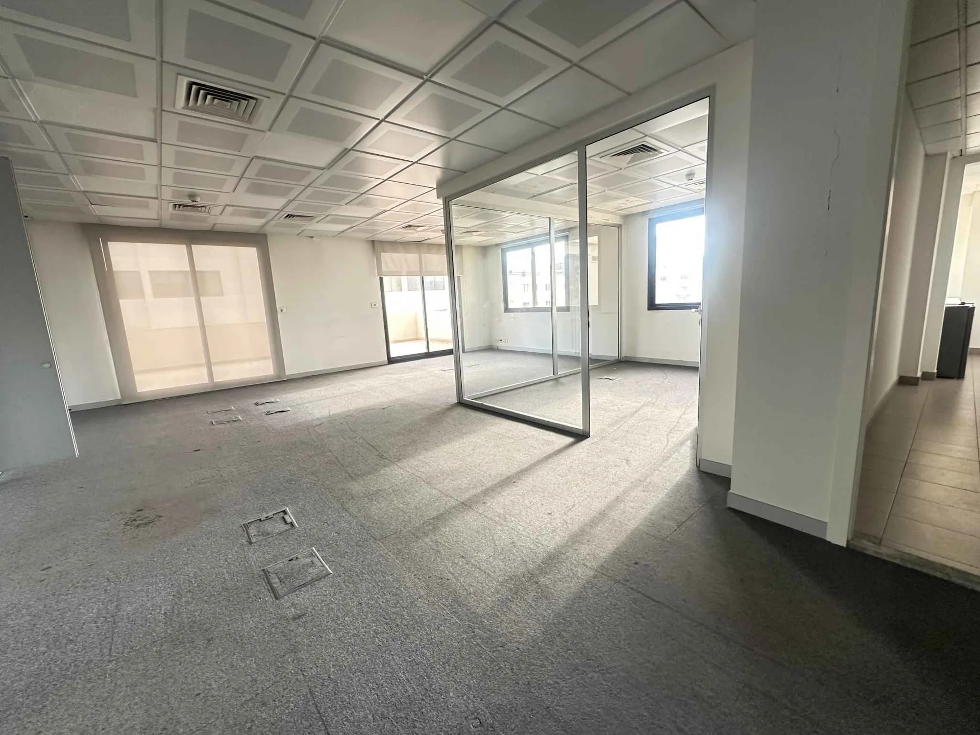 Office for rent in Daoura — الصورة 1