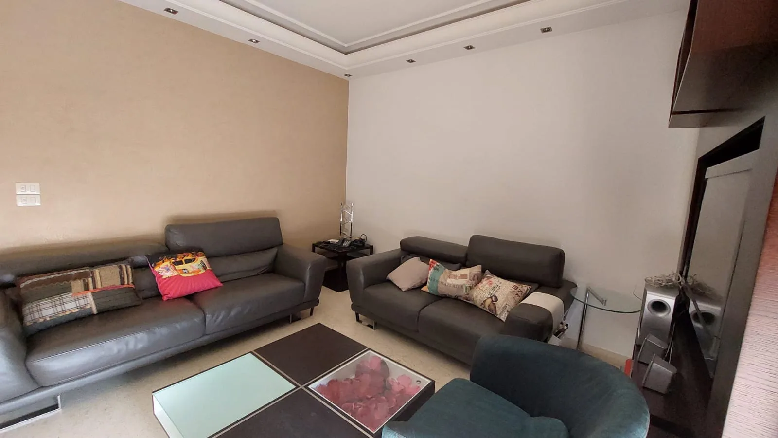 Apartment for Rent in Tallet Khayat, Beirut, Lebanon