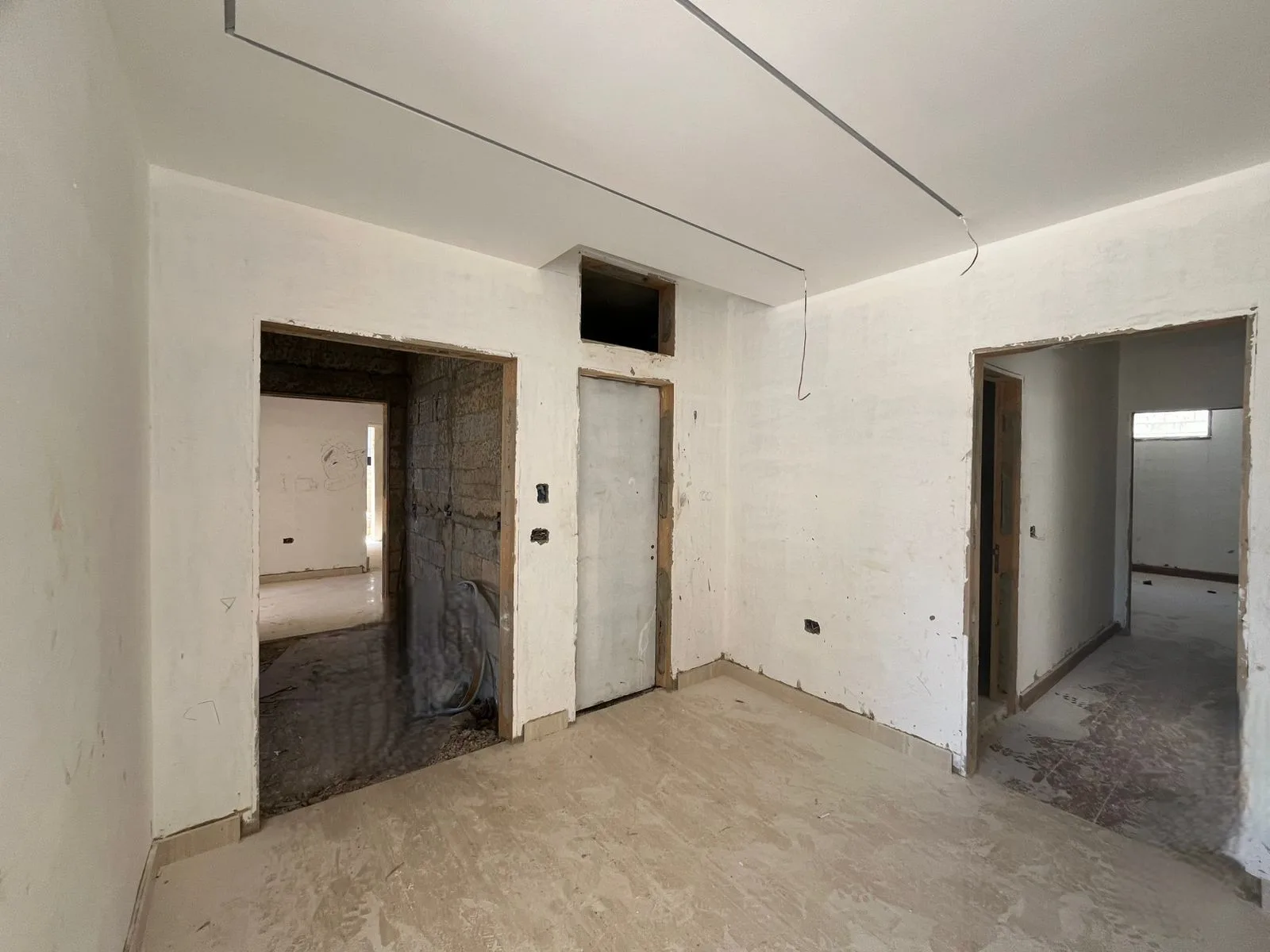 Apartment for Sale in Koura — الصورة 2