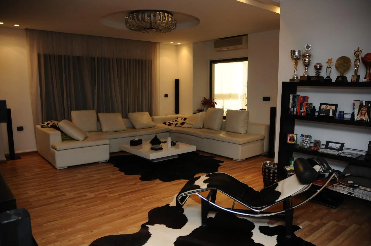 Apartment for Rent in Kaslik, Lebanon — الصورة 9