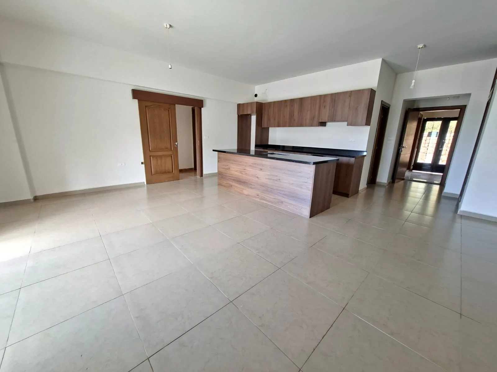 Apartment for Sale in Nahr Ibrahim — الصورة 7