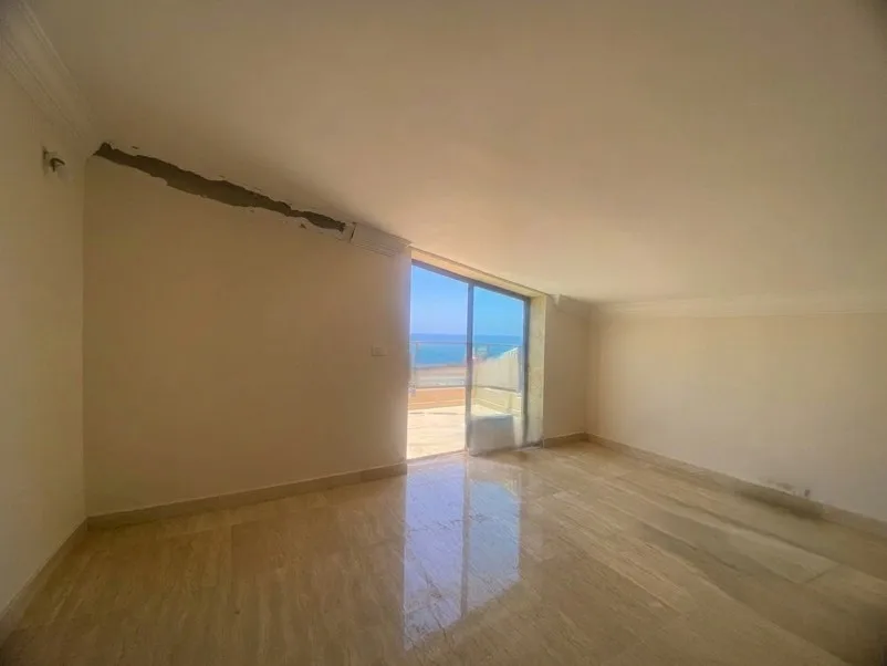 Duplex for sale in Khalde — الصورة 6