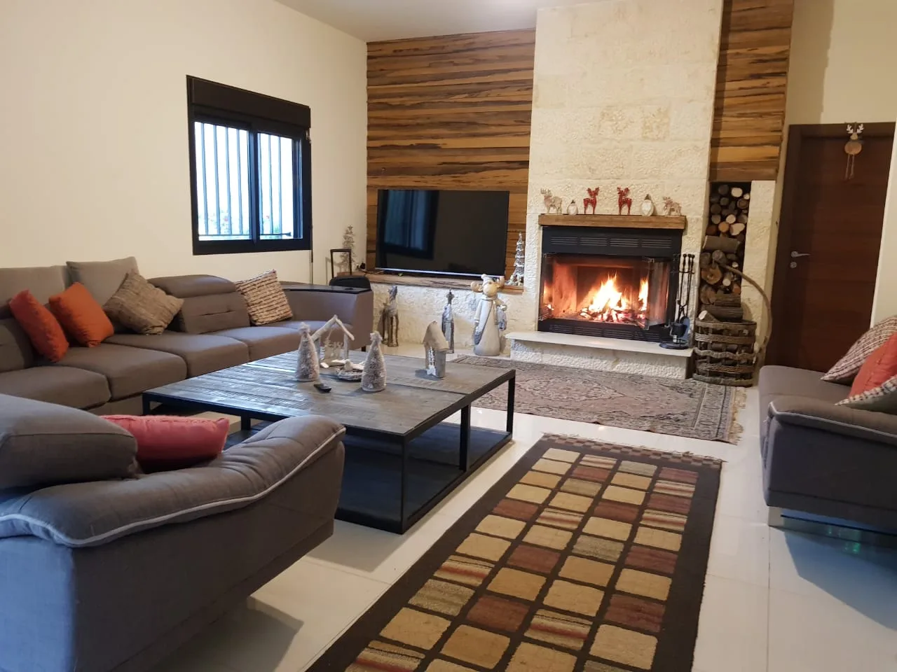 Triplex for sale in Chahtoul — الصورة 7