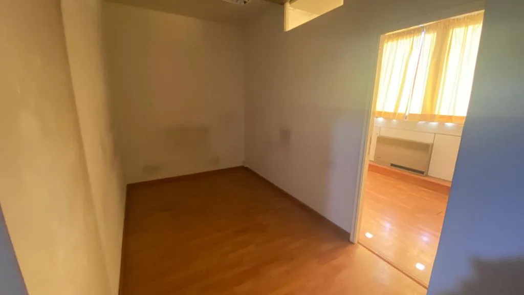 Office for rent in Antelias — الصورة 3
