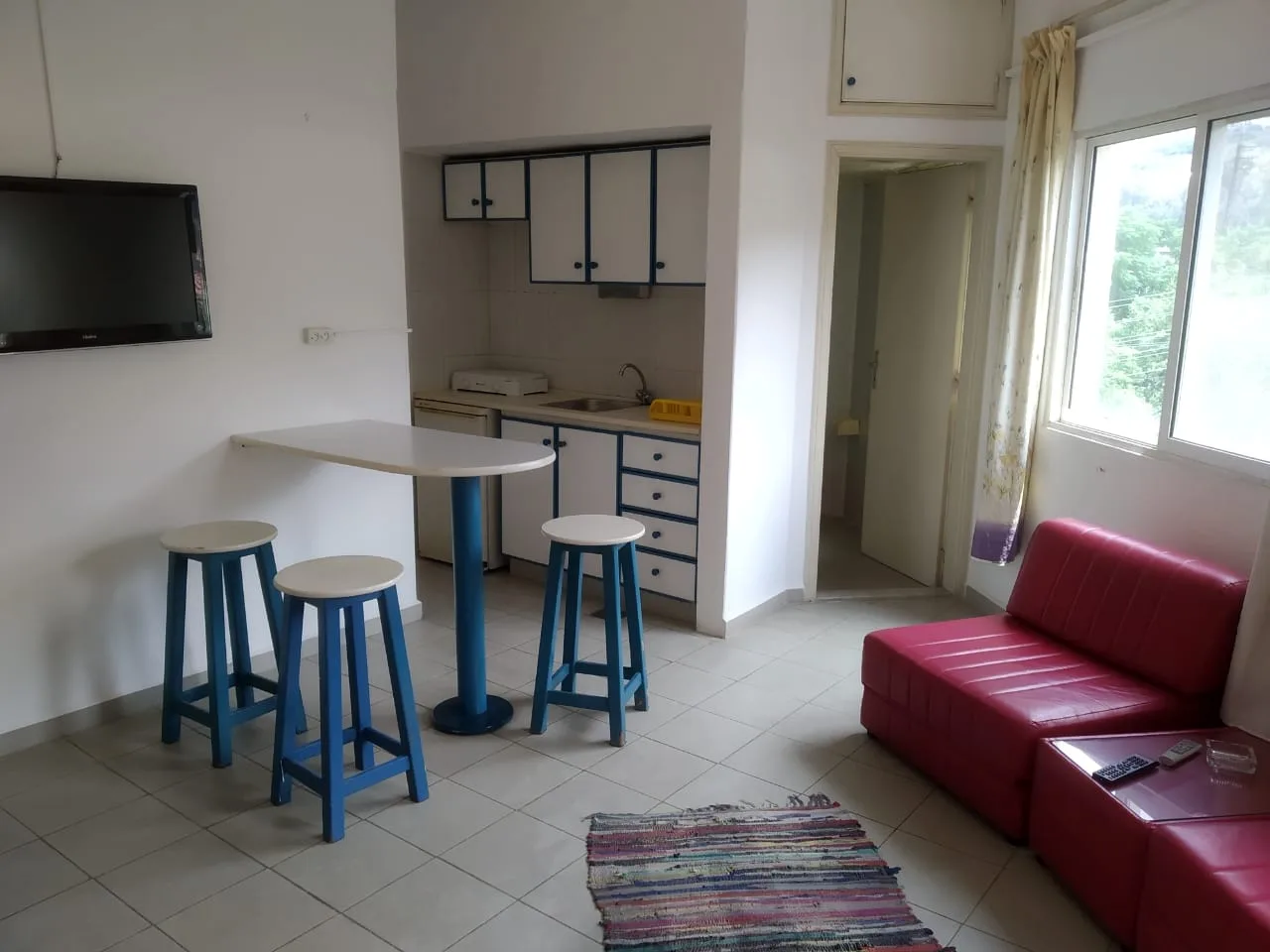 Chalet for rent in Halat — الصورة 2