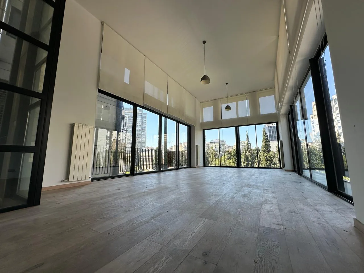 Loft for Sale in Achrafieh, Beirut, Lebanon — الصورة 1