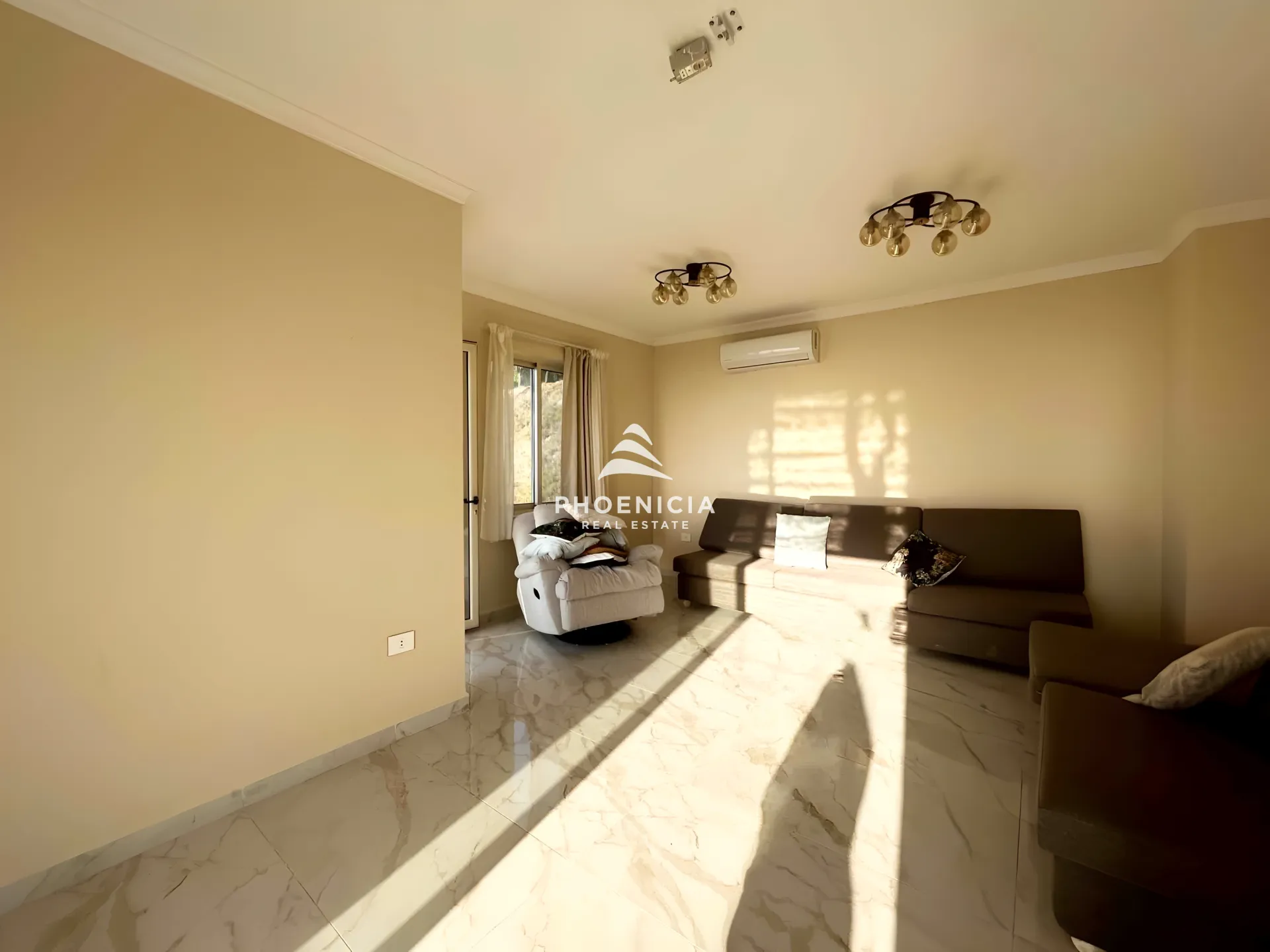 Apartment for Sale in Blat — الصورة 3