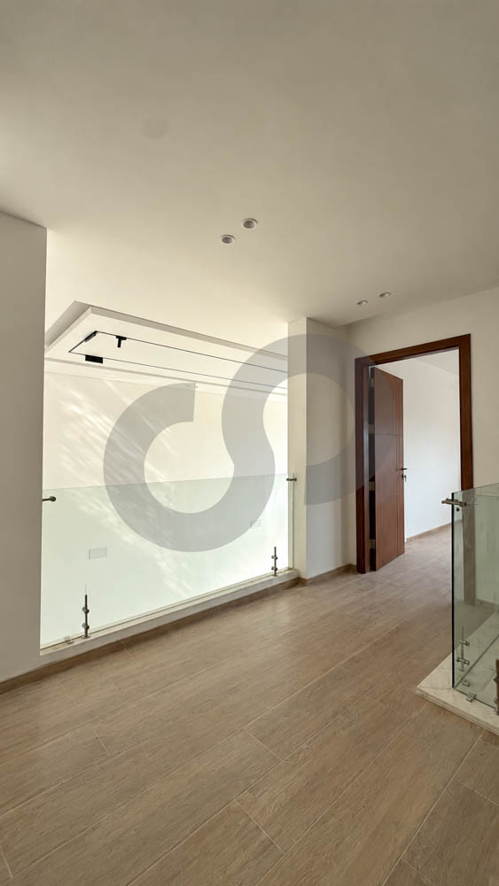 DUPLEX/PRIME LOCATION/SPACIOUS/AL HOSH,TYRE — الصورة 2
