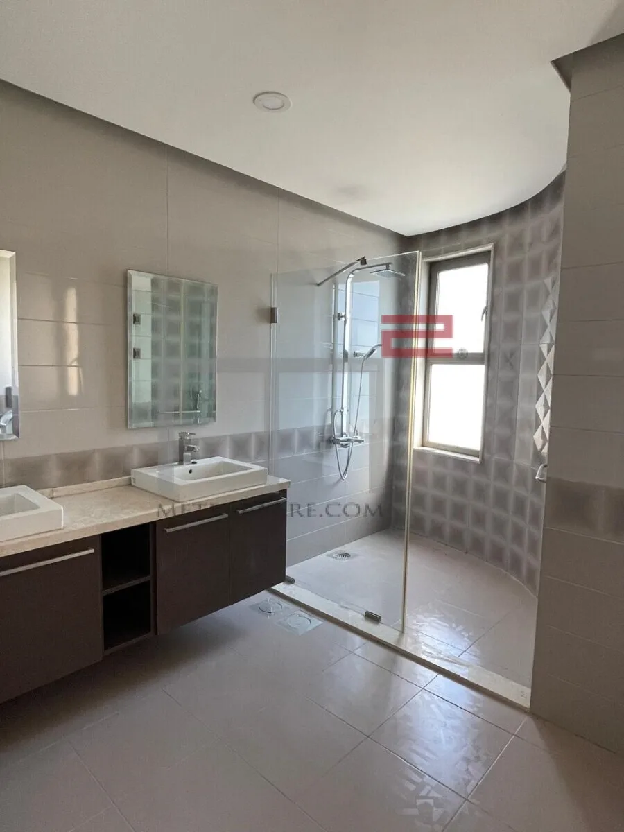Penthouse for Sale — الصورة 2