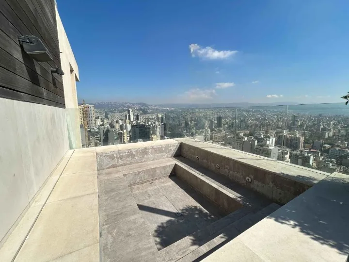 Penthouse for Sale in Achrafieh — الصورة 5