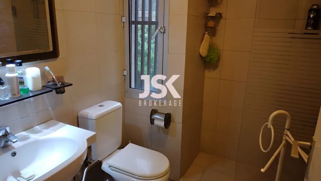 Apartment for Rent in Zalqa, Lebanon — الصورة 10