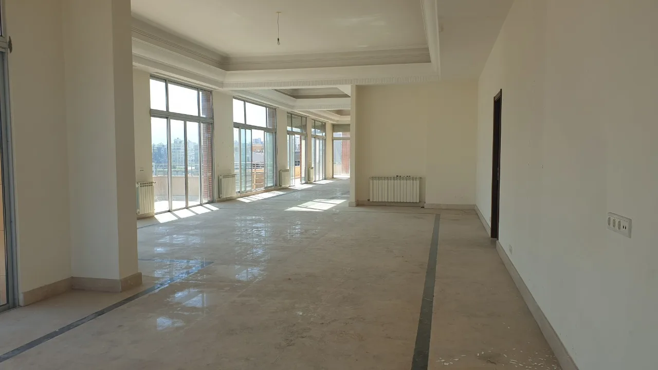 Penthouse for sale in Clemenceau